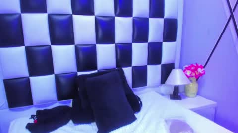 Snapshot of morganasmit_ chatting on 06-12-26, 02:16 morganasmit_ online show from 06-12-26, 02:16