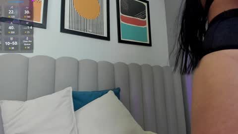 Snapshot of morganlake_ chatting on 01-27-25, 03:37 Morgan online show from 01-27-25, 03:37