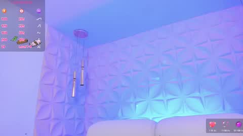 Snapshot of morganlake_ chatting on 02-23-25, 03:35 Morgan online show from 02-23-25, 03:35
