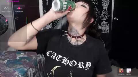 Snapshot of morganmoon1 chatting on 06-12-26, 04:33 Morgan Moon online show from 06-12-26, 04:33