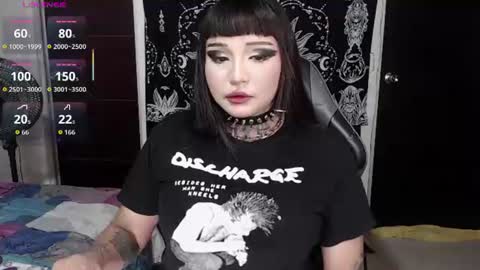 Snapshot of morganmoon1 chatting on 07-17-26, 04:12 Morgan Moon online show from 07-17-26, 04:12