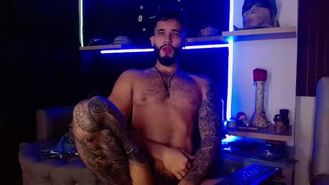 Snapshot of morgann_jones chatting on 03-08-25, 08:44 morgan online show from 03-08-25, 08:44