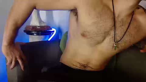 Snapshot of morgann_jones chatting on 09-08-25, 10:42 morgan online show from 09-08-25, 10:42