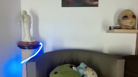 Snapshot of morgann_jones chatting on 09-13-25, 11:04 morgan online show from 09-13-25, 11:04