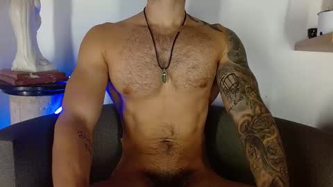 Snapshot of morgann_jones chatting on 10-08-25, 06:05 morgan online show from 10-08-25, 06:05