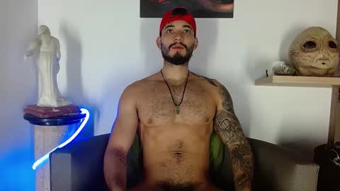 Snapshot of morgann_jones chatting on 10-10-25, 07:02 morgan online show from 10-10-25, 07:02