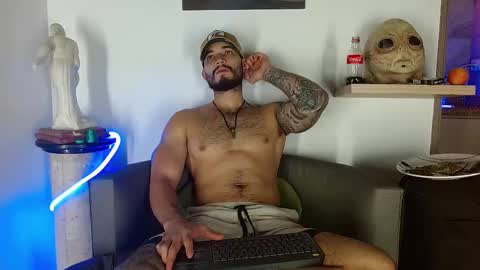 Snapshot of morgann_jones chatting on 10-12-25, 06:23 morgan online show from 10-12-25, 06:23