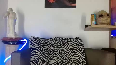 Snapshot of morgann_jones chatting on 11-22-25, 08:35 morgan online show from 11-22-25, 08:35