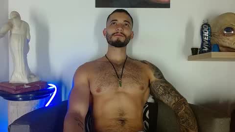 Snapshot of morgann_jones chatting on 11-30-25, 11:53 morgan online show from 11-30-25, 11:53