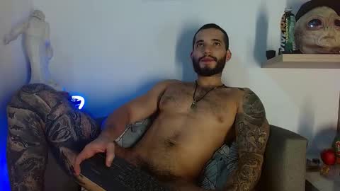 Snapshot of morgann_jones chatting on 02-14-26, 05:32 morgan online show from 02-14-26, 05:32