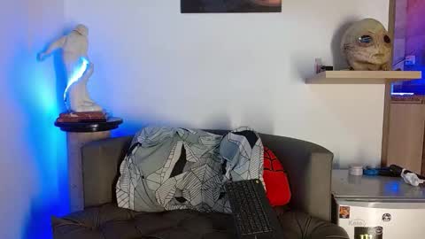 Snapshot of morgann_jones chatting on 02-21-26, 11:39 morgan online show from 02-21-26, 11:39