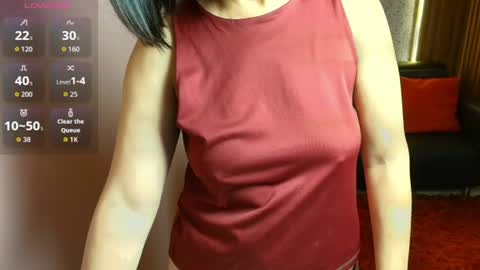 Snapshot of moriahstorm chatting on 07-28-26, 02:13 Moriah online show from 07-28-26, 02:13