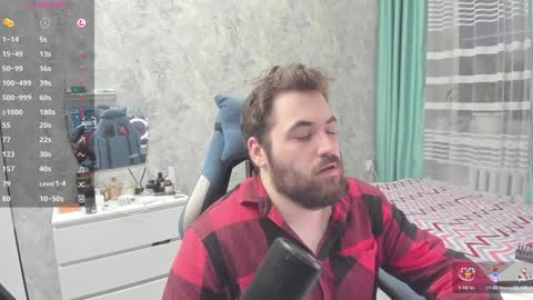 Snapshot of morlaios chatting on 12-19-24, 01:29 Morl online show from 12-19-24, 01:29