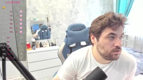 Snapshot of morlaios chatting on 02-17-25, 08:41 Morl online show from 02-17-25, 08:41