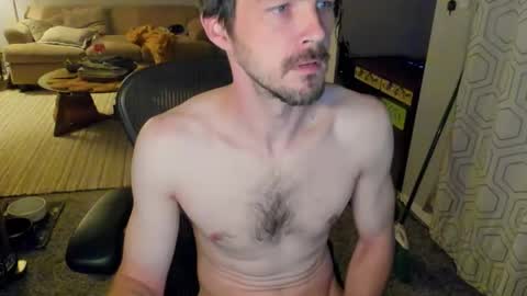 Snapshot of morningwood_8890 chatting on 12-01-25, 04:17 Dylan online show from 12-01-25, 04:17