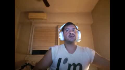 Bruno online show from 03-06-26, 05:04