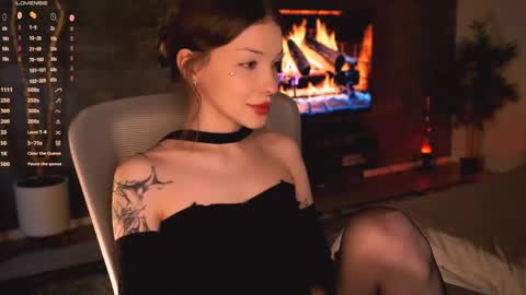 Snapshot of morphesoull chatting on 05-19-26, 03:35 morphe online show from 05-19-26, 03:35