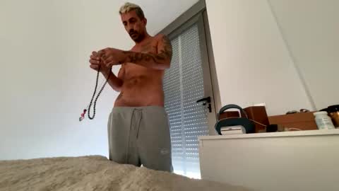 morris_bi69 online show from 11-26-25, 11:11