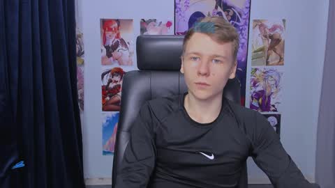 Snapshot of mory_arti chatting on 12-17-24, 07:26 Welcome here online show from 12-17-24, 07:26