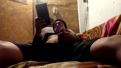 Snapshot of mospeleu chatting on 06-24-26, 02:21 Nomadu online show from 06-24-26, 02:21