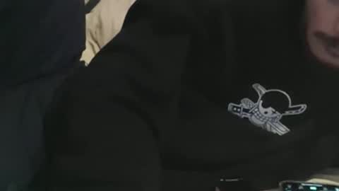 Snapshot of moss127 chatting on 02-16-25, 04:21 twennysevv27 online show from 02-16-25, 04:21