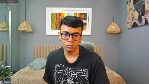 Mou Fly online show from 09-29-25, 12:43