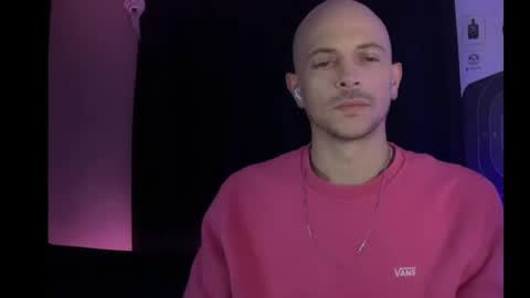 mount_vesuvius online show from 04-15-26, 03:41