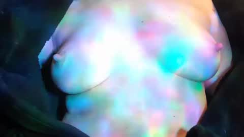 mountainbeauty online show from 10-12-25, 09:47