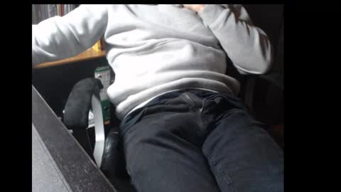 Snapshot of mpmimp chatting on 11-29-25, 04:43 mpmimp online show from 11-29-25, 04:43