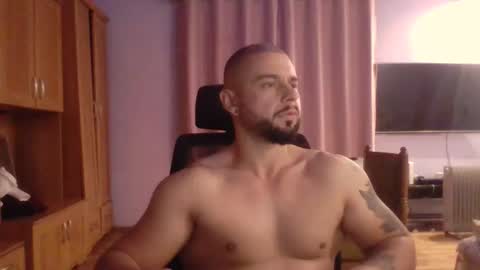 Snapshot of mr_and_mrs_scorpion chatting on 10-05-25, 01:04 JohnKate online show from 10-05-25, 01:04