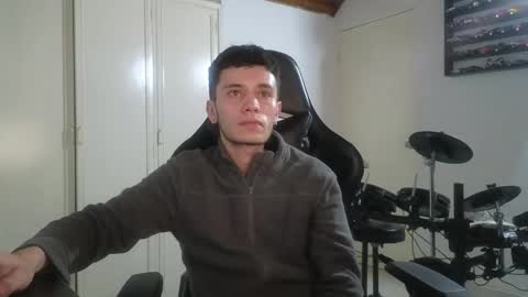 Andy online show from 09-25-25, 03:32