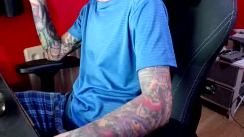 mr_hung_uk38 online show from 11-07-25, 10:43