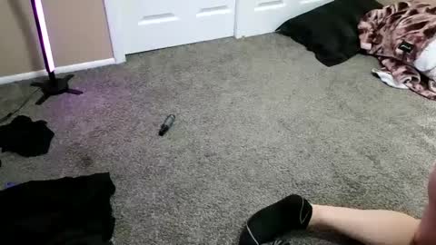 whateveryouwant online show from 02-26-25, 06:21