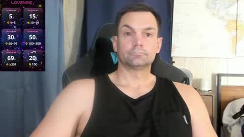 Cam online show from 12-12-24, 01:21