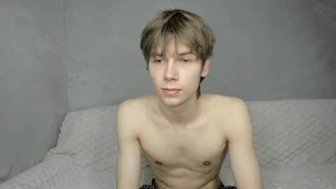 Snapshot of mr_makentoshi chatting on 04-01-26, 05:54 Makentoshi online show from 04-01-26, 05:54