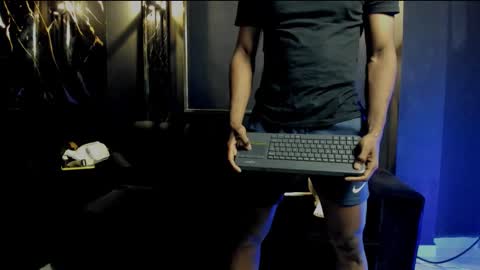 mr_maximo online show from 09-18-25, 05:09