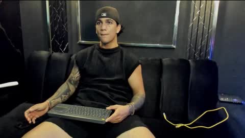 mr_maximo online show from 10-06-25, 05:05