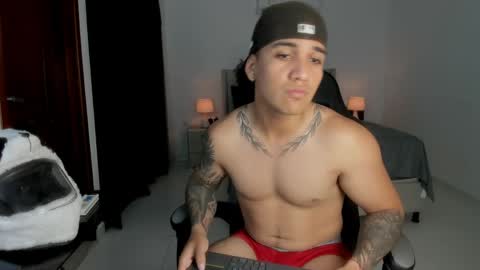 Snapshot of mr_maximo chatting on 05-22-26, 03:46 mr_maximo online show from 05-22-26, 03:46