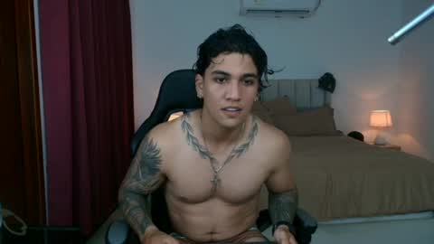 Snapshot of mr_maximo chatting on 07-05-26, 03:45 mr_maximo online show from 07-05-26, 03:45