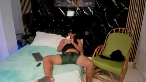Snapshot of mr_maximo chatting on 07-08-26, 04:50 mr_maximo online show from 07-08-26, 04:50