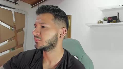 MIKEE online show from 02-20-25, 03:01