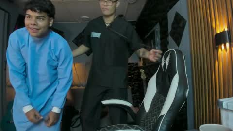 mr_mois online show from 04-07-26, 06:36