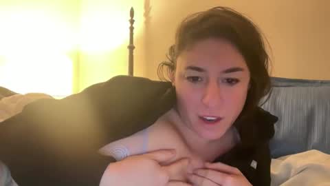 Mr  Mrs Glitter online show from 02-02-26, 08:40