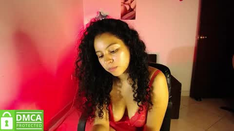 Mr  Mrs Curie online show from 01-26-25, 01:20