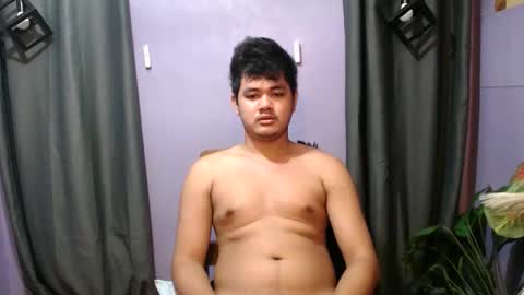 Snapshot of mr_olivercummerx chatting on 10-25-25, 09:09 mr_olivercummerx online show from 10-25-25, 09:09