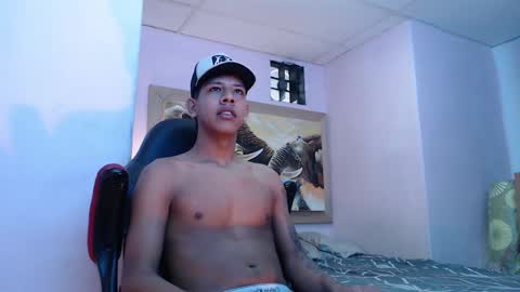 mr_stiven_ online show from 02-17-25, 05:58