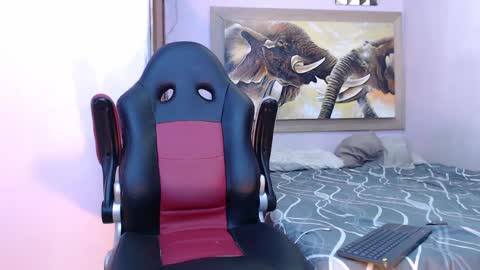 mr_stiven_ online show from 03-02-25, 05:54