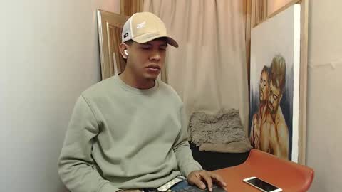 mr_stiven_ online show from 11-30-25, 03:10