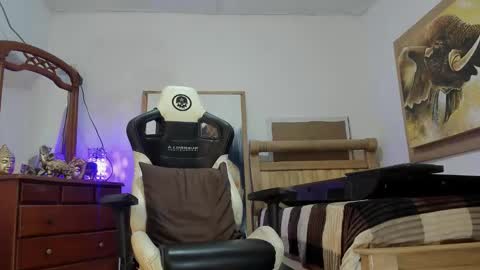 mr_stiven_ online show from 03-10-26, 02:49