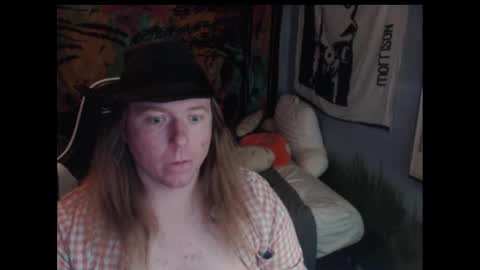 mr_strawberry online show from 10-08-25, 10:24